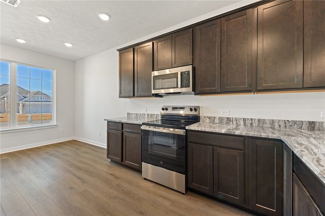 10633 Burgundy Berry Way, Bryan, TX 77845