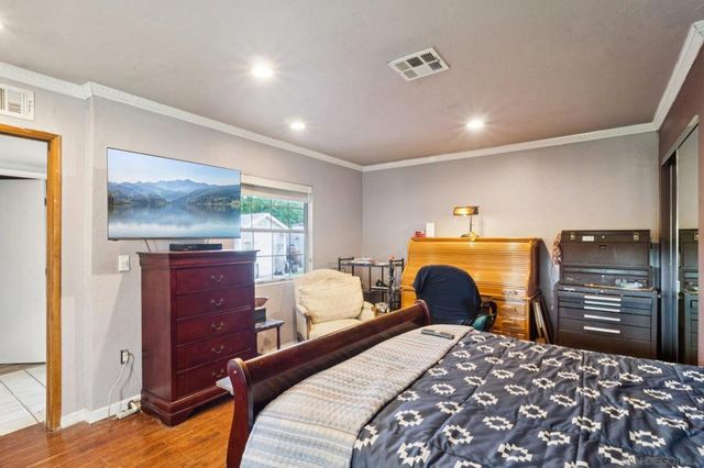 1014 Sumner, El Cajon, CA 92021