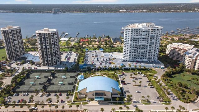 3 OCEANS WEST BOULEVARD 2C3, Daytona Beach, FL 32118