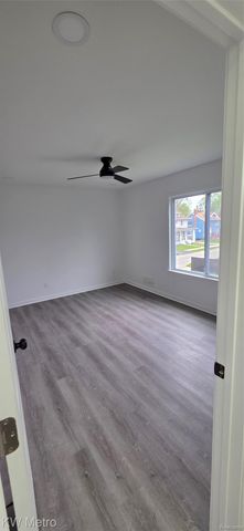16765 Blackstone Street, Detroit, MI 48219