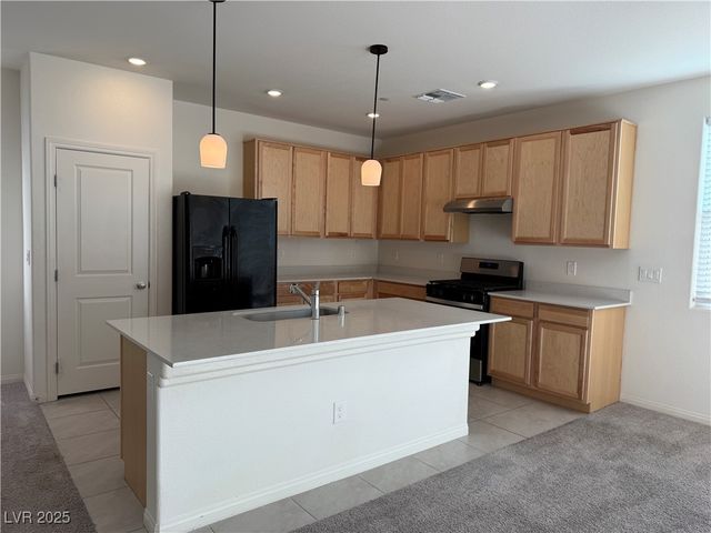 10175 Bridging Street, Las Vegas, NV 89166