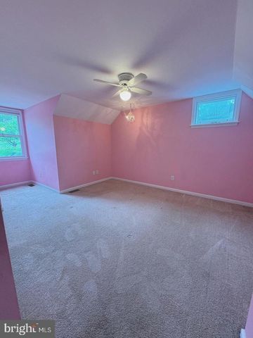 104 NOBLE DR, Downingtown, PA 19335