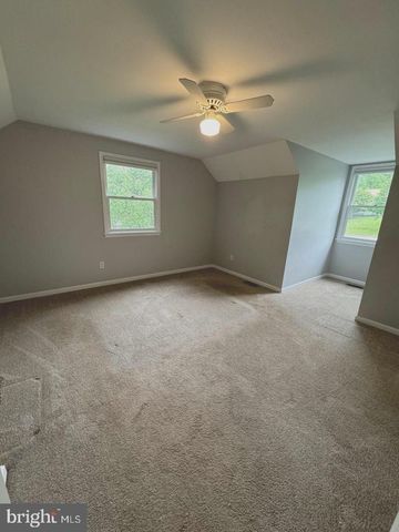 104 NOBLE DR, Downingtown, PA 19335