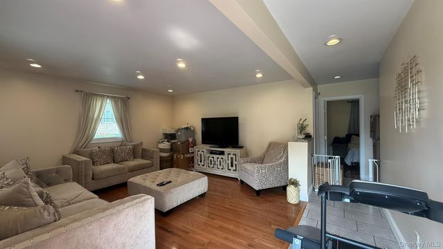 3 Elm Street, New Windsor, NY 12553