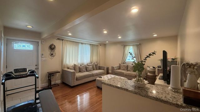 3 Elm Street, New Windsor, NY 12553