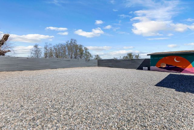 64916 E Broadway, Joshua Tree, CA 92252