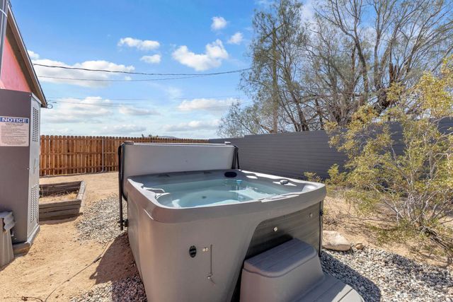 64916 E Broadway, Joshua Tree, CA 92252