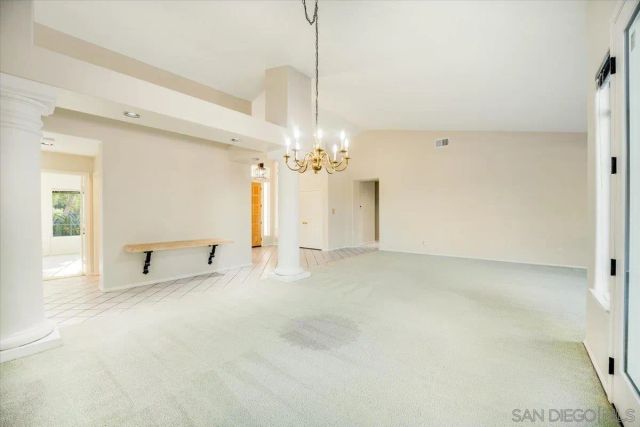 1561 Greenridge Drive, Vista, CA 92081