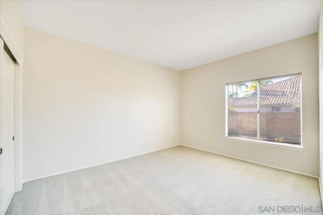 1561 Greenridge Drive, Vista, CA 92081