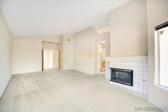 1561 Greenridge Drive, Vista, CA 92081