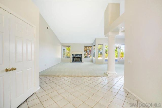 1561 Greenridge Drive, Vista, CA 92081