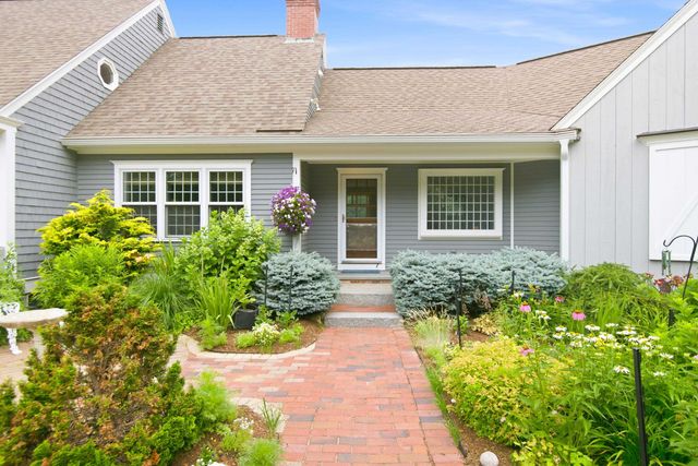 428 Clark Hill Road, New Boston, NH 03070