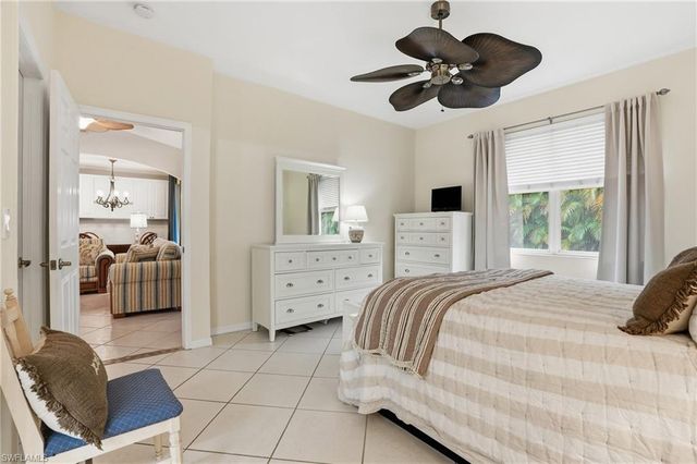 7432 Berkshire Pines DR, Naples, FL 34104