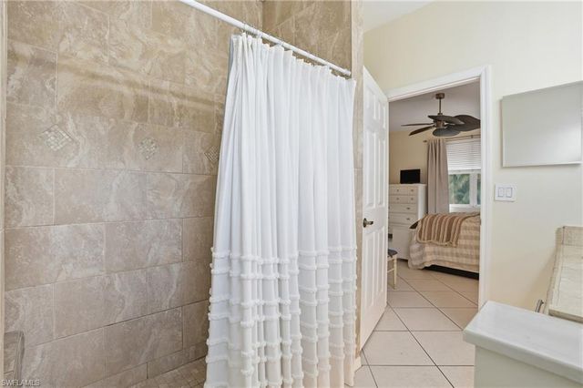 7432 Berkshire Pines DR, Naples, FL 34104