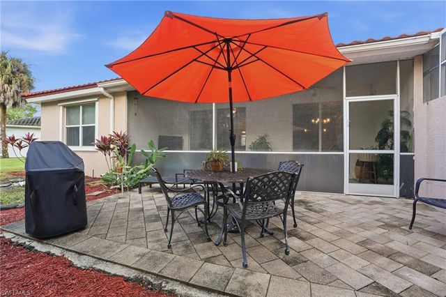 7432 Berkshire Pines DR, Naples, FL 34104