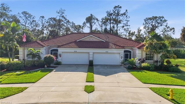 7432 Berkshire Pines DR, Naples, FL 34104