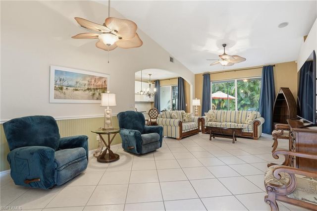 7432 Berkshire Pines DR, Naples, FL 34104