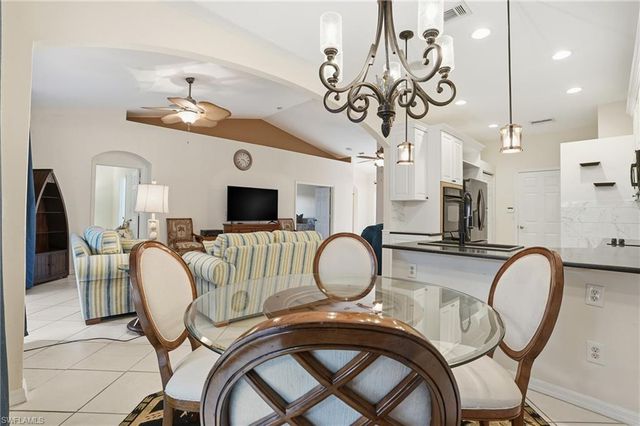 7432 Berkshire Pines DR, Naples, FL 34104