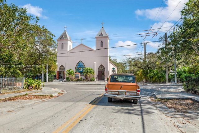 3544 William Ave, Miami, FL 33133