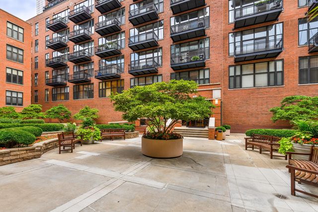 333 W Hubbard Street 713, Chicago, IL 60654