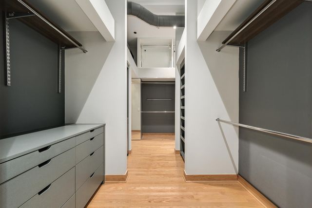 333 W Hubbard Street 713, Chicago, IL 60654