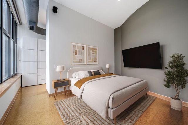 333 W Hubbard Street 713, Chicago, IL 60654