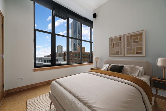 333 W Hubbard Street 713, Chicago, IL 60654