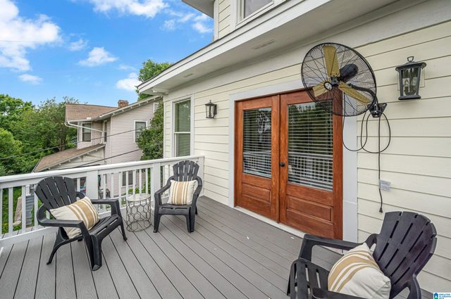 1025 28TH PLACE S, Birmingham, AL 35205