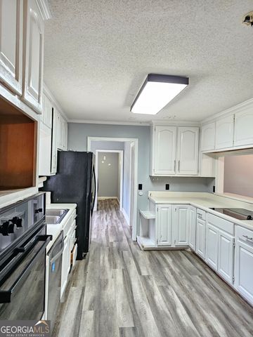 3050 Willowstone Drive, Lizella, GA 31052