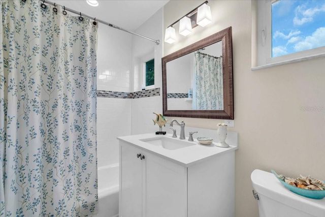 1631 WORRINGTON STREET, Sarasota, FL 34231