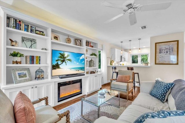 1631 WORRINGTON STREET, Sarasota, FL 34231