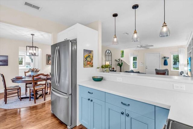 1631 WORRINGTON STREET, Sarasota, FL 34231