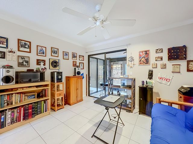 281 AMBER Court, Royal Palm Beach, FL 33411