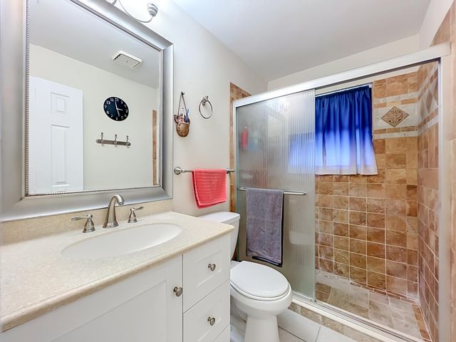 281 AMBER Court, Royal Palm Beach, FL 33411