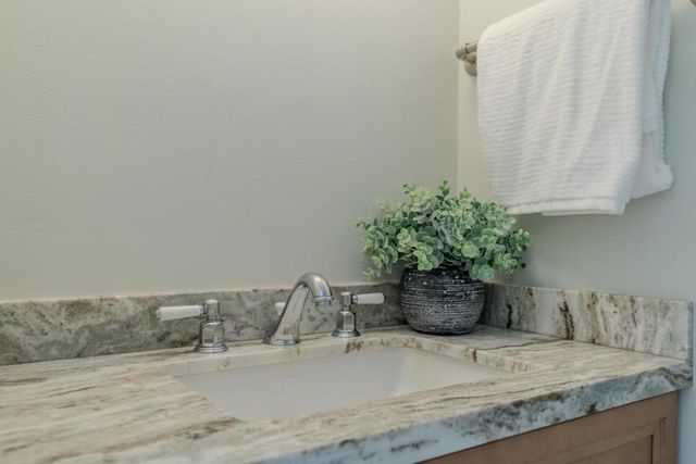 1041 Oddstad Boulevard, Pacifica, CA 94044