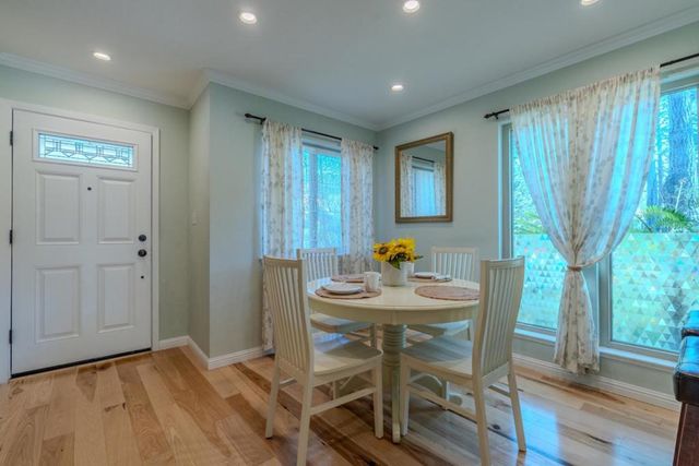 1041 Oddstad Boulevard, Pacifica, CA 94044