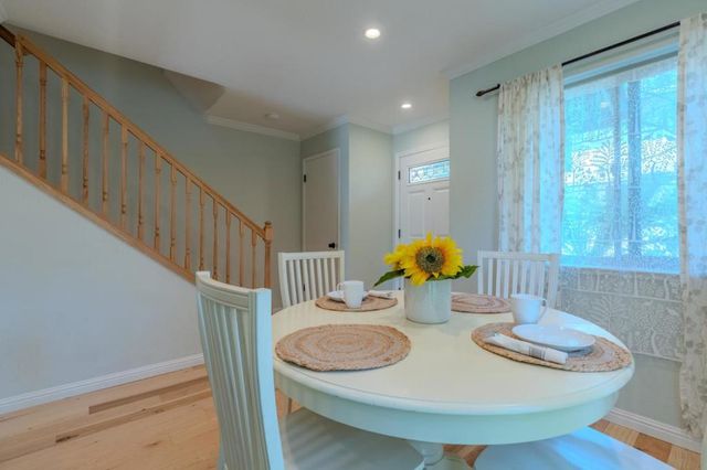 1041 Oddstad Boulevard, Pacifica, CA 94044