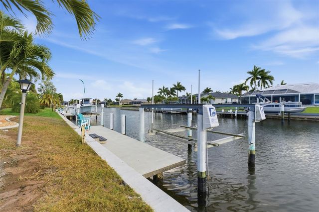 825 VIA FORMIA, Punta Gorda, FL 33950