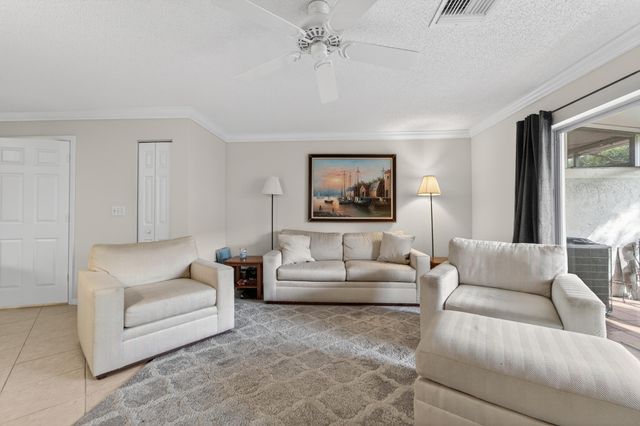 332 Timberwalk Trail 332, Jupiter, FL 33458