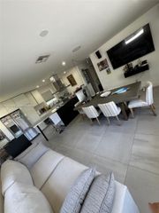 2612 NE 206 th St, Miami, FL 33180