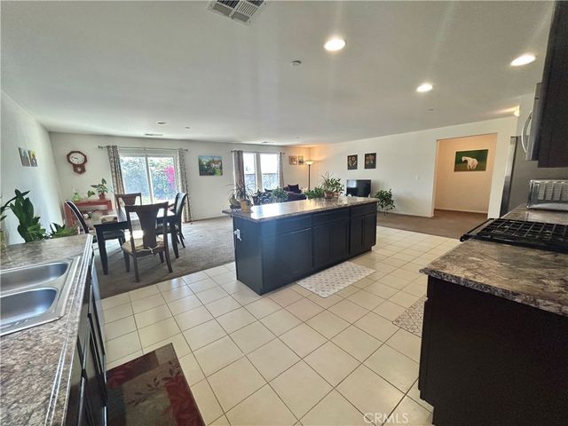 729 Bailey Lane, San Jacinto, CA 92582