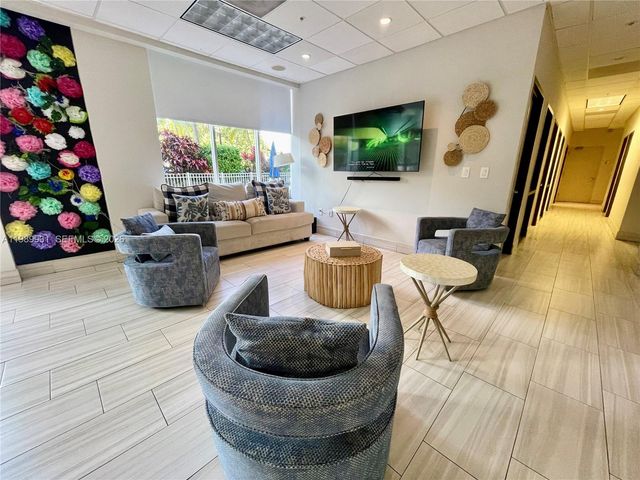 19390 Collins Ave 1405, Sunny Isles Beach, FL 33160