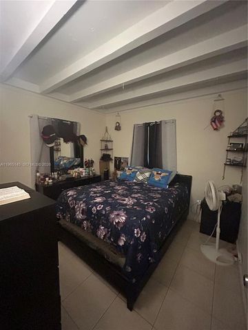 1080 NW 121st Street, North Miami, FL 33168