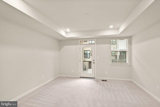 43361 RADFORD DIVIDE TER, Ashburn, VA 20148