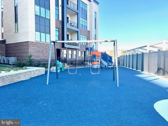 43361 RADFORD DIVIDE TER, Ashburn, VA 20148