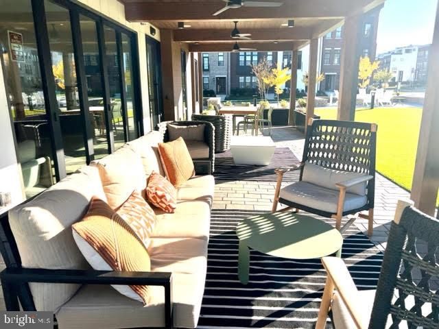 43361 RADFORD DIVIDE TER, Ashburn, VA 20148