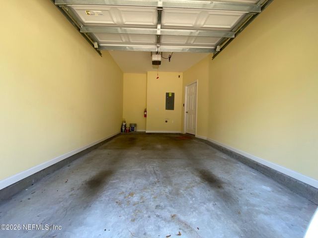 11312 ESTANCIA VILLA Circle 1005, Jacksonville, FL 32246