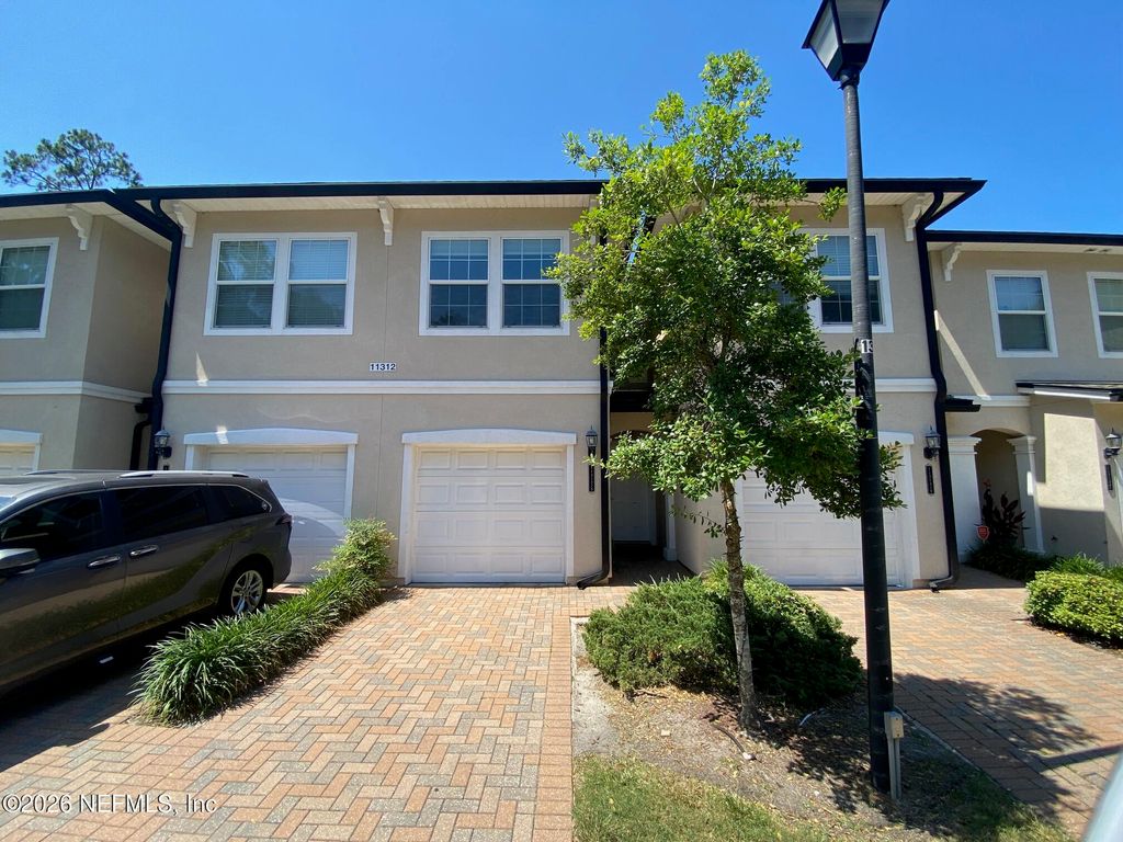 11312 ESTANCIA VILLA Circle 1005, Jacksonville, FL 32246