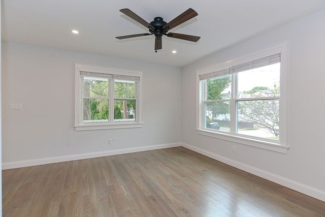 6 Lord Ter 1, Woburn, MA 01801