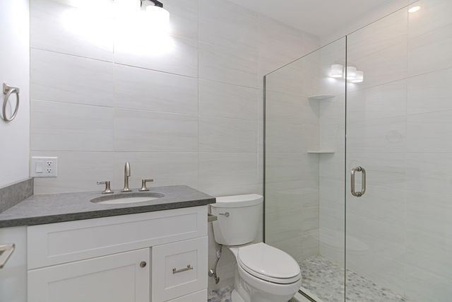 6 Lord Ter 1, Woburn, MA 01801